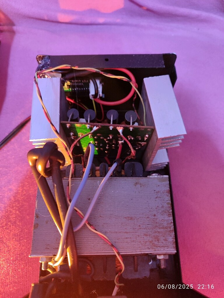 yıldırım marka 12volt 7amper göstergeli güç kaynağı 1000tl - 2