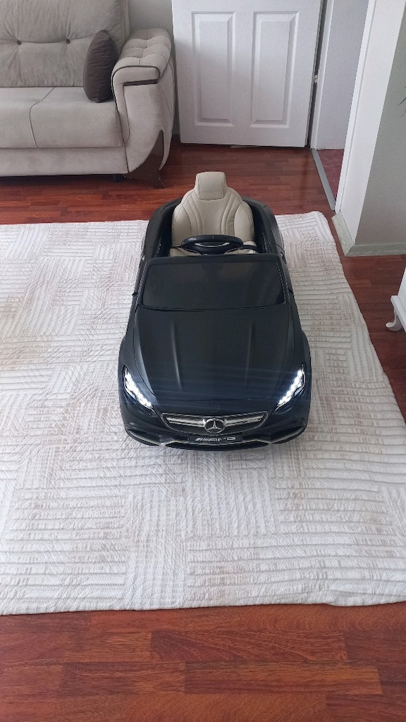 mercedes lisanslı Bluetoothlu radyolu usbli akülü araba 12volt - 7