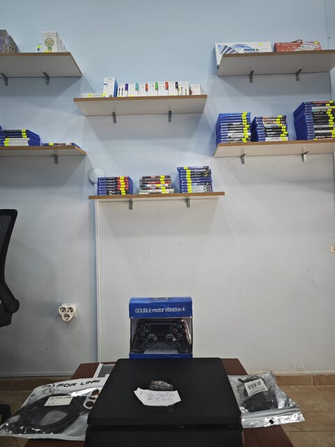 PS4 Slim Temiz Cihaz | Çift Kol