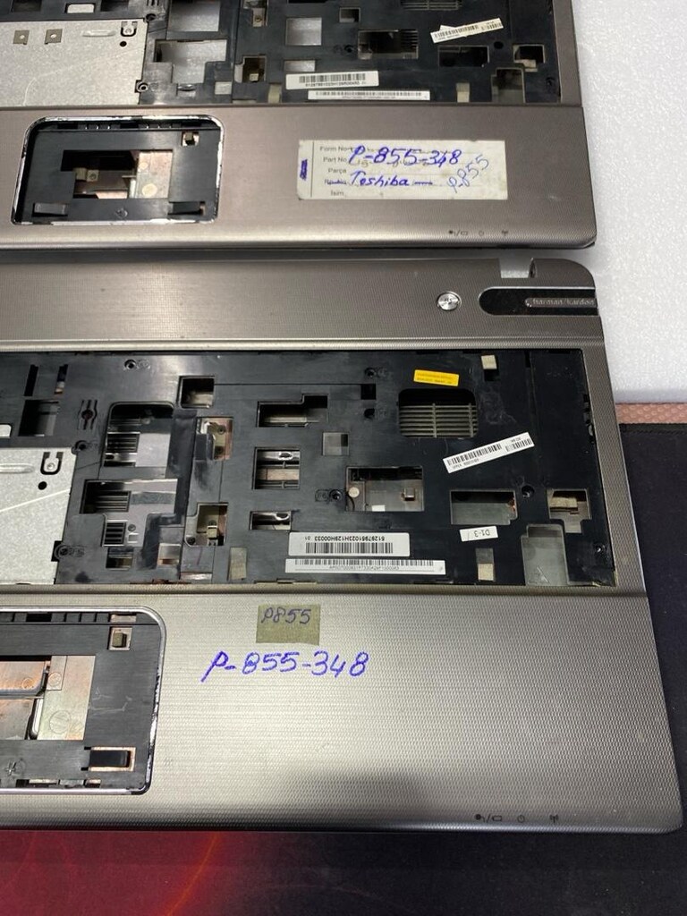 Toshiba P 855 Notebook kasa orijinal çıkma parçaları - 2