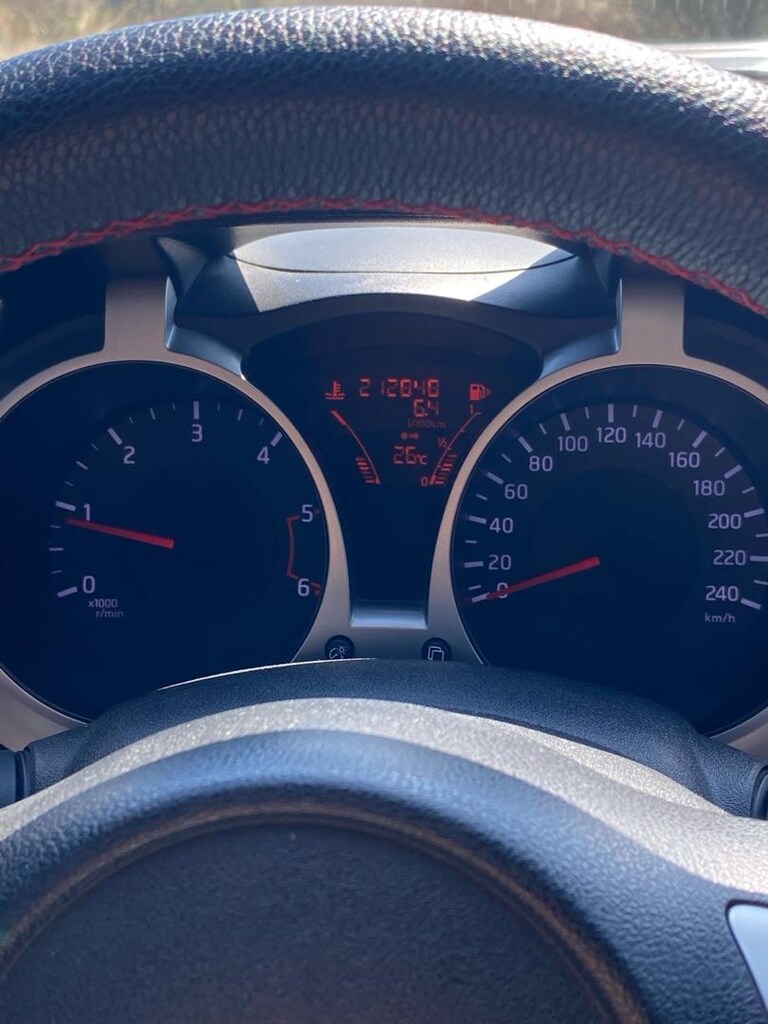 nissan juke - 2