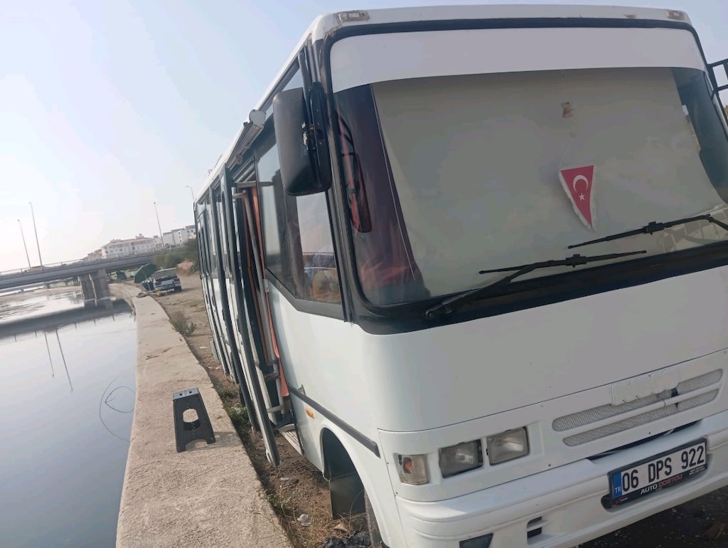 acil satılık karavan Iveco m23 - 2