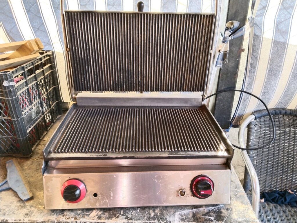satılık tost Makinesi. - 2