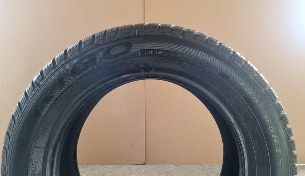 Kışlık 2 adet 185/65 R15 Debica/Frigo kamyonet lastik - 2