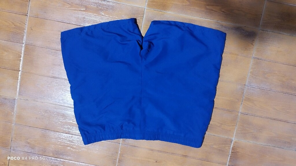 #Slazenger şort..Eni çekilince 52 Boyu 47 Paça eni 30 - 7