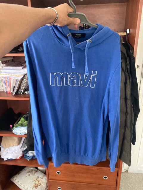 temiz mavi sweatshirt