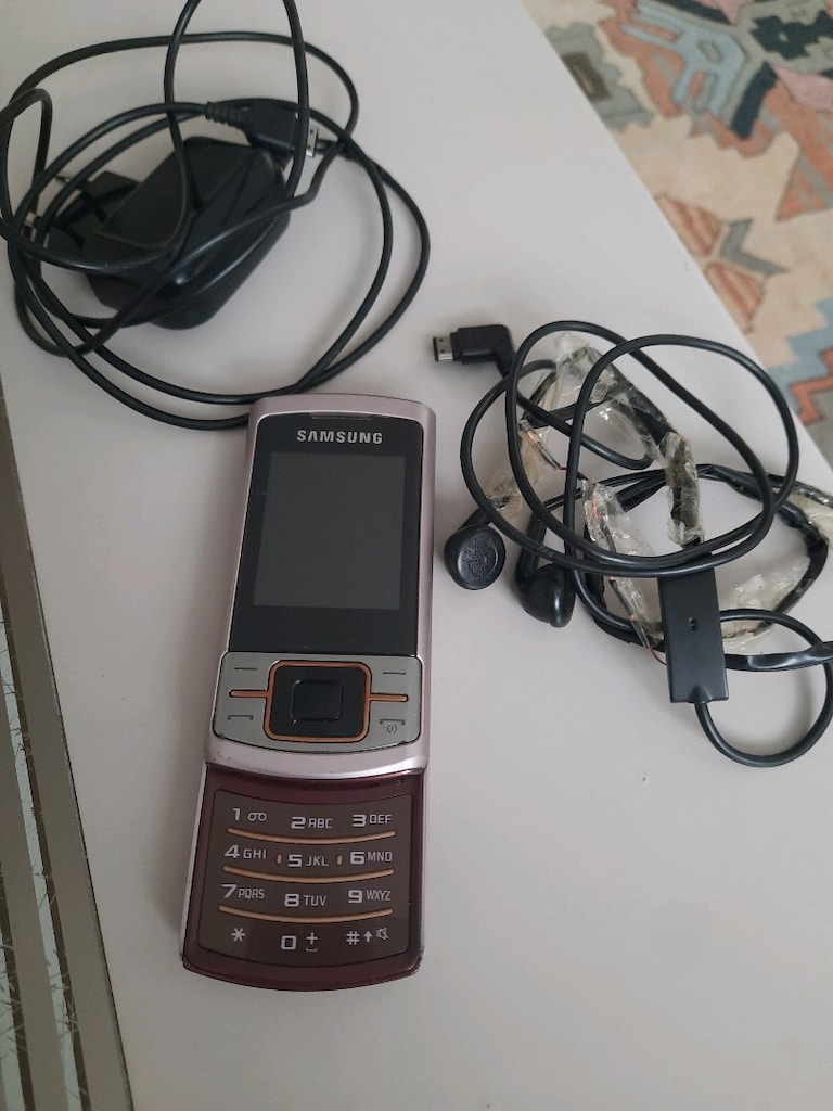Samsung telefon — görsel 3/7