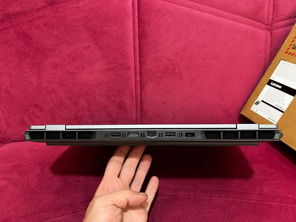 Lenovo LOQ 13.Nesil Core i7 13650HX-RTX5060 8Gb-24Gb-1Tb Ssd-15.6-W11 - 4