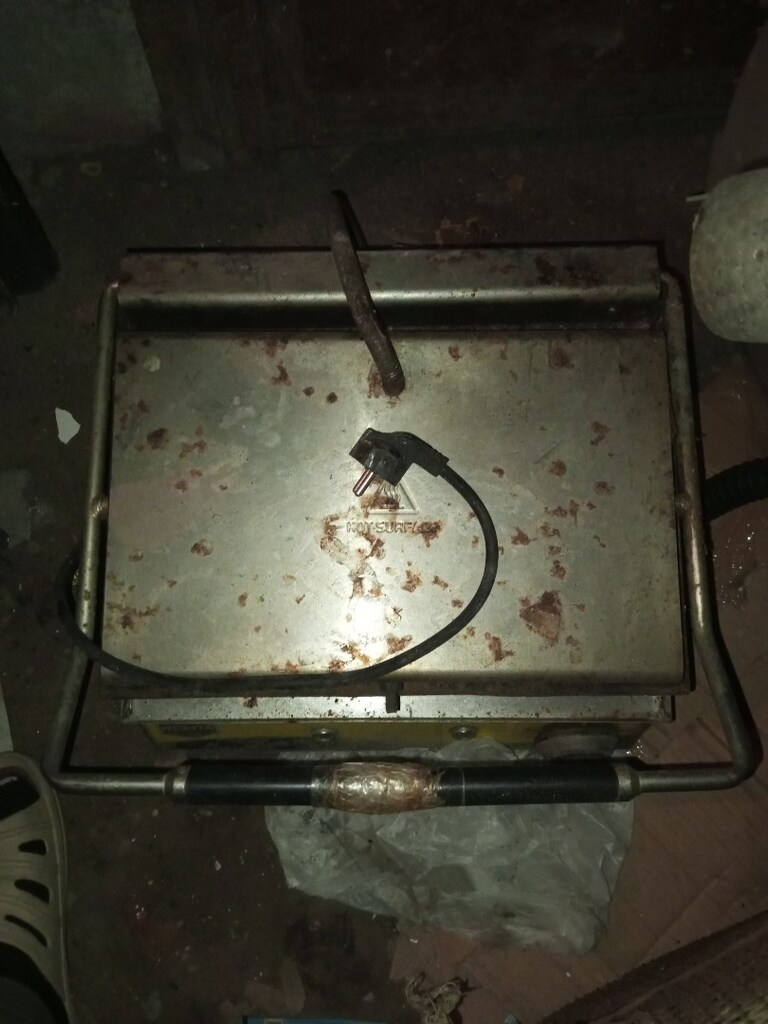 remta marka sanayi tipi büyük tost makinesi çalışıyor kontrol et öyle - 5