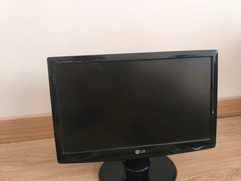 idare ettirebilecek bir monitör - 4