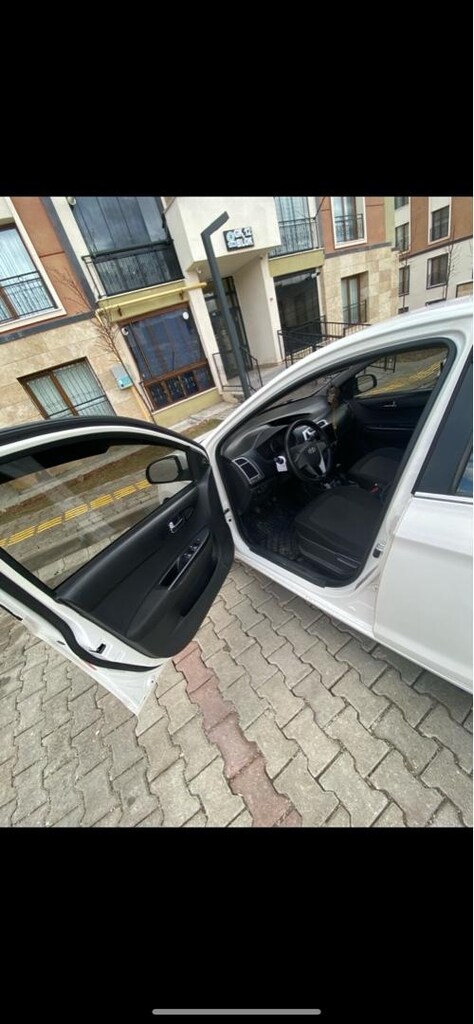 Hyundai i20 2013 model jump - 6