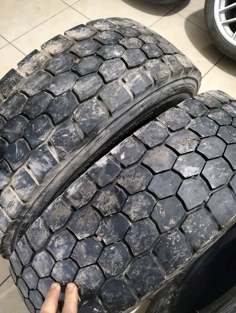 3 adet çıkma lastik 225/75/ 17.5 sıfır gibi lastikler - 2