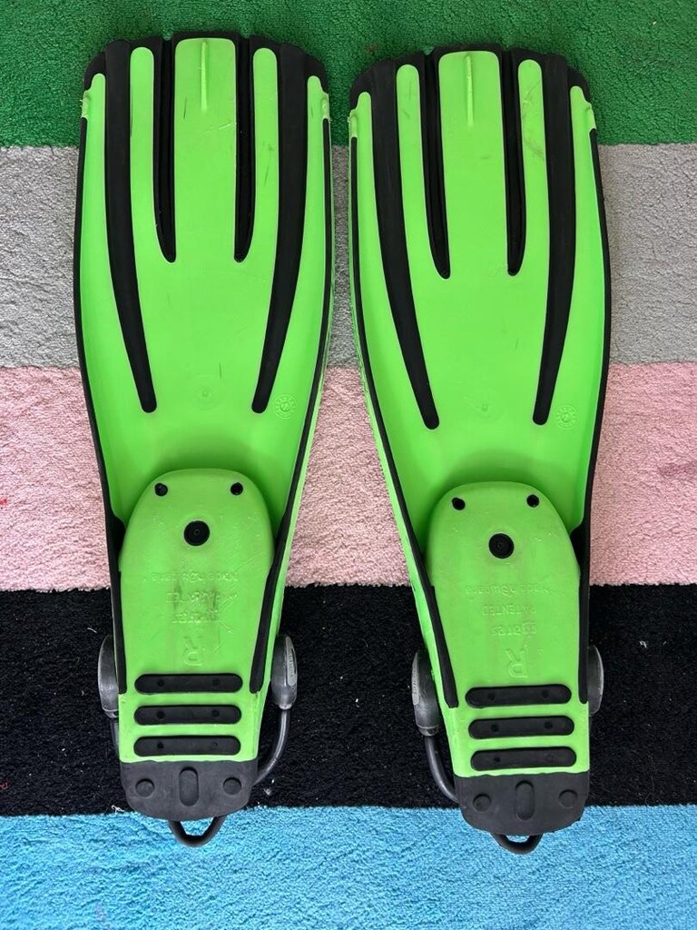 Aqualung BCD + Scubapro 5mm Elbise + Mares Palet Komple Set - 6