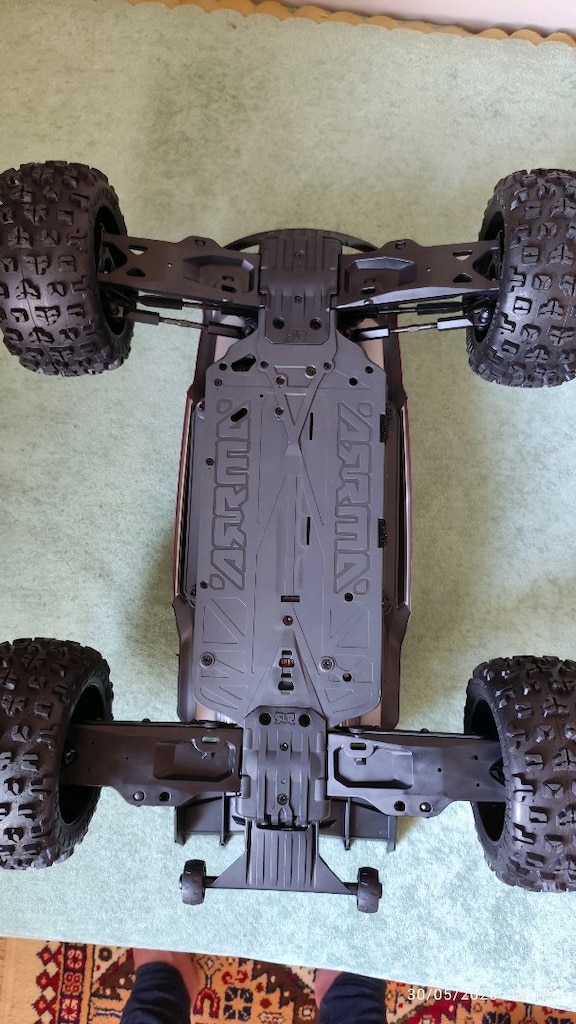 Arrma Kraton 4s - 4