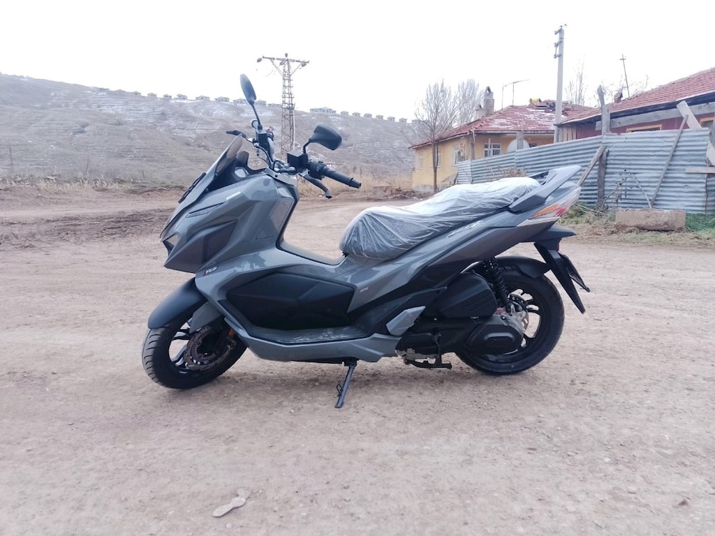 sym jet x 125 - 3