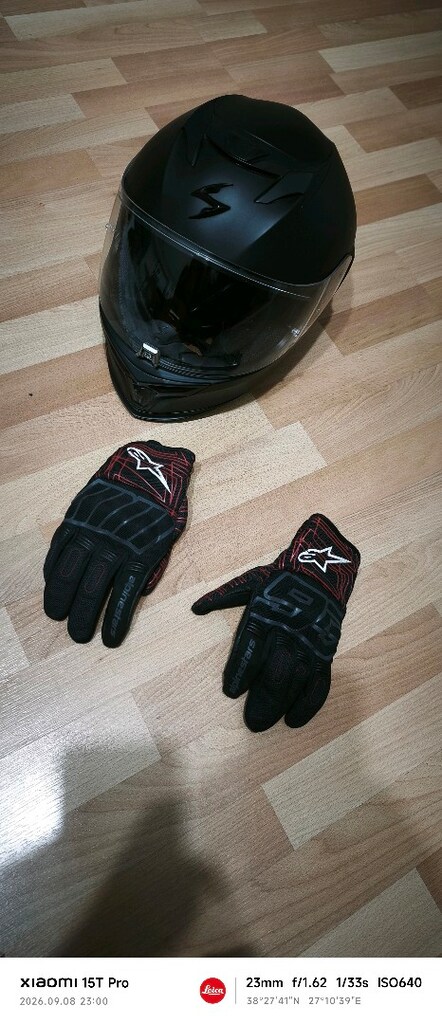 sıfır ayarında kask ve eldiven - 8