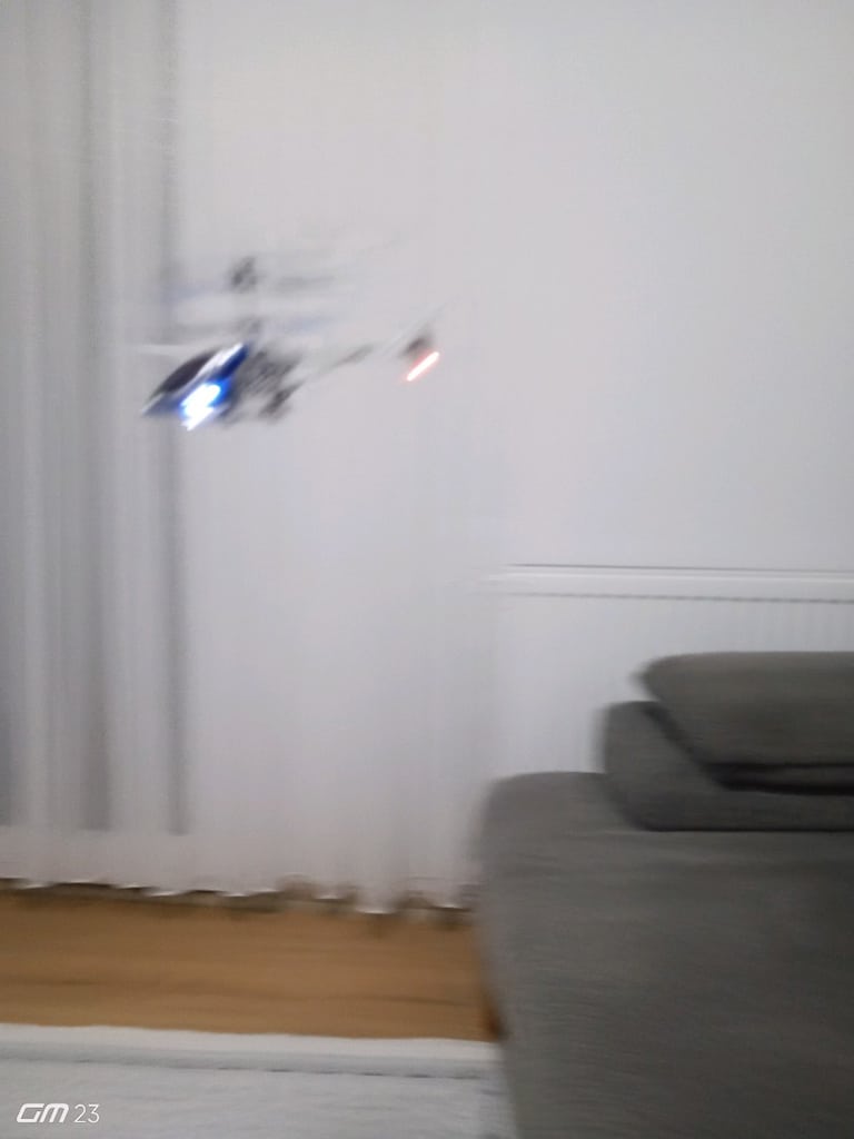 uzaktan kumandalı RC helikopter - 12