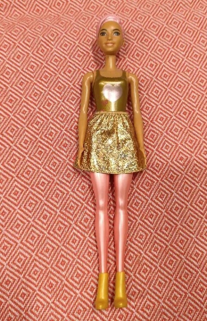 Barbie bebek ve unicornlar - 9