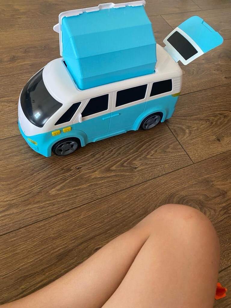 Büyük boy ışıklı ve sesli minibüs - 4