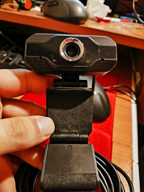Full HD 1080p camera