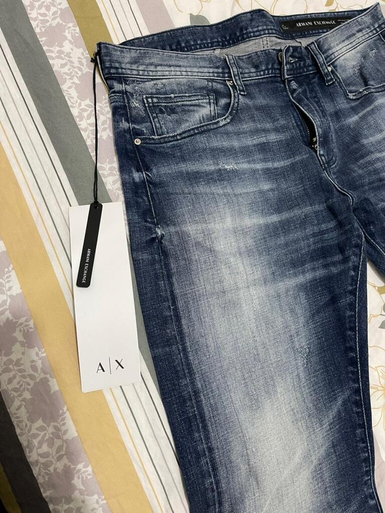 armani jean