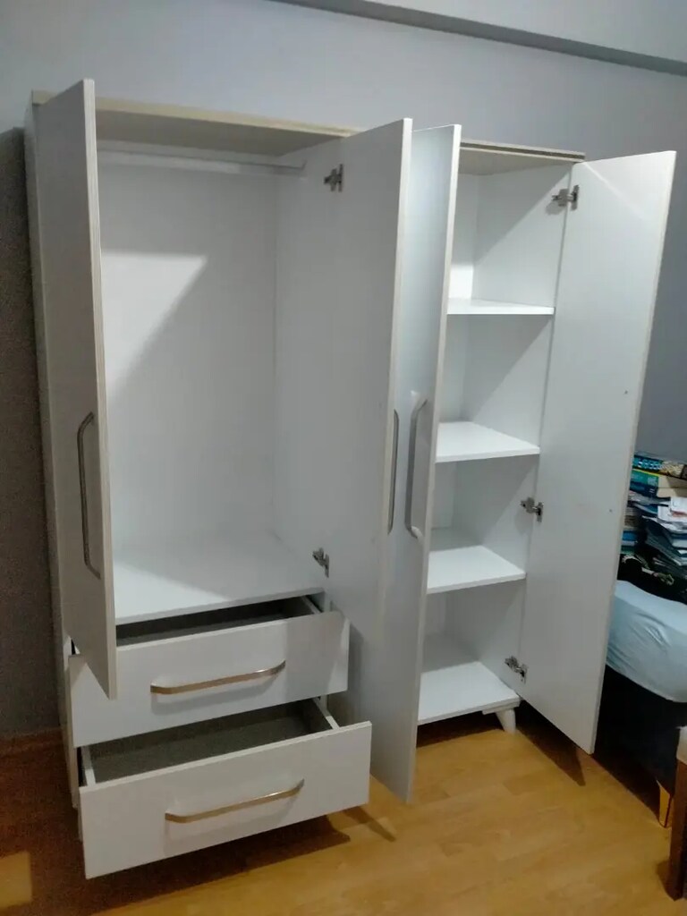 Sıfır kaliteli 4 kapılı elbise dolabı Gardolap - 3