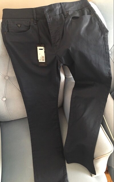 GUESS - LACİVERT ERKEK DENİM (34W 32L)