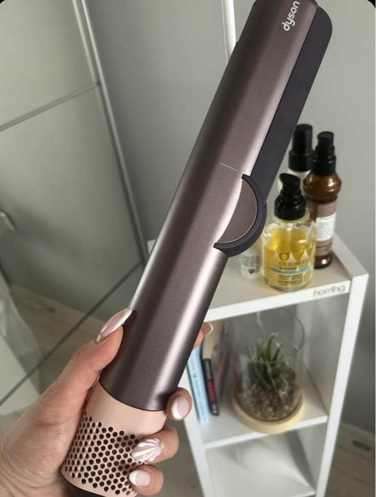 Dyson Airstrait – Yeni Nesil Düzleştirme - 4
