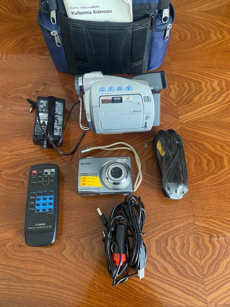 Canon MV 600 - 3
