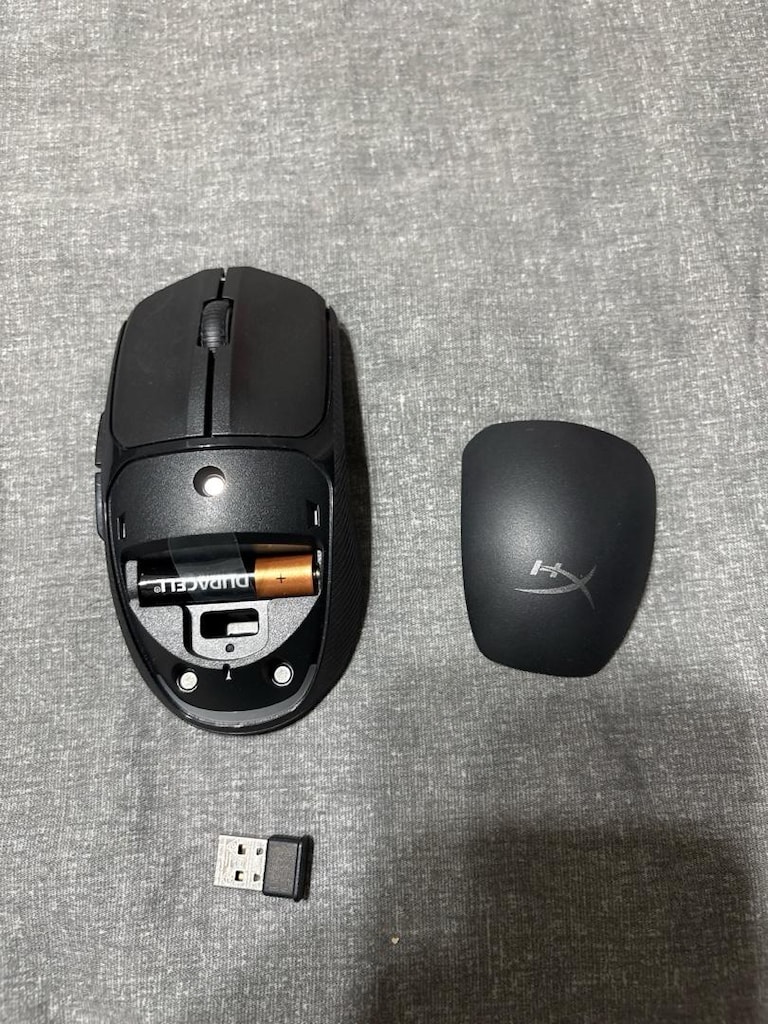 hyperx pulsefire fuse wireless gaming mouse - 2