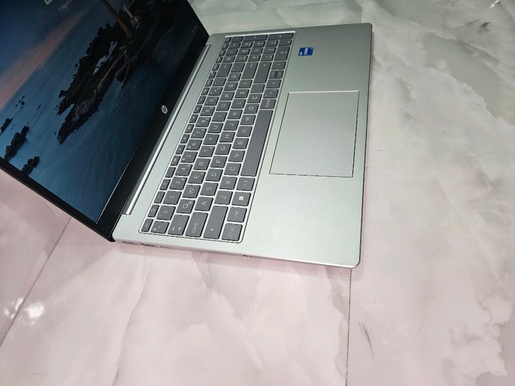 Hp i5 1334U 8GB Ram 512GB SSD Laptop - 3