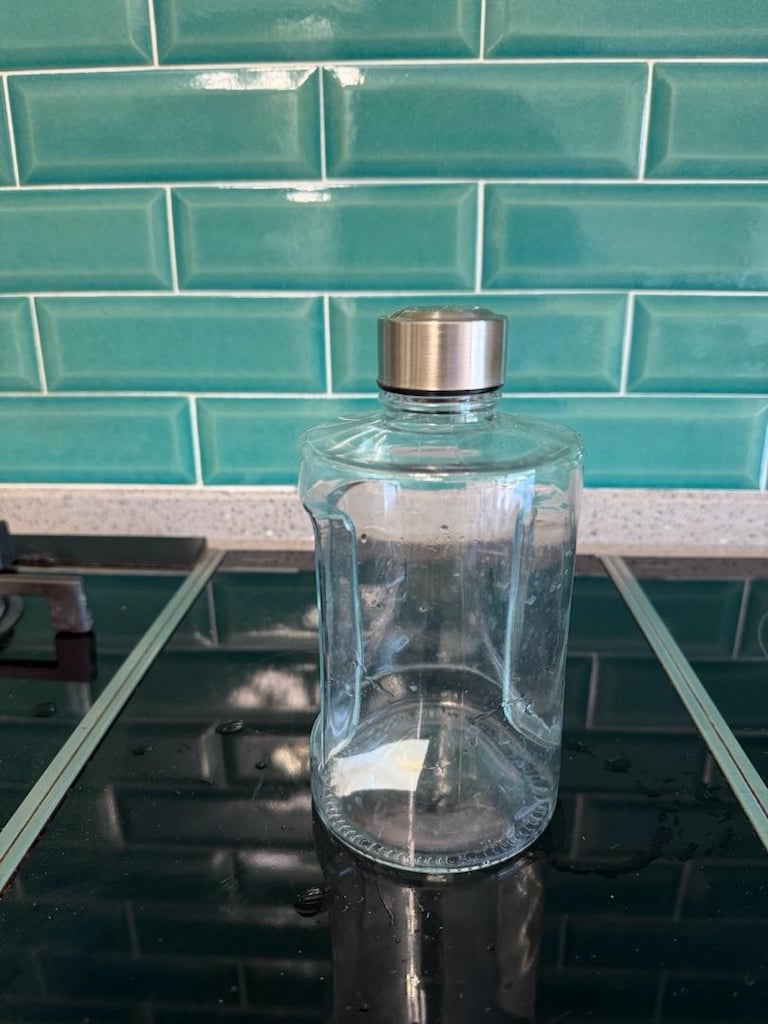 Paşabahçe (Tıpalı) & Porland (Kapaklı) 1.5 Litre Cam Su Şişesi Seti - 4