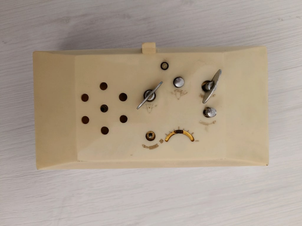 Vintage Hero Mekanik Kurmalı Masa / Çalar Saat - 2