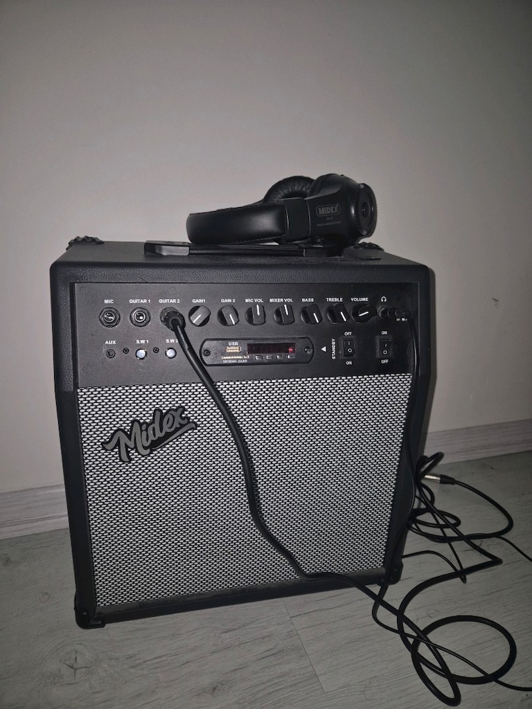 50 w amfi