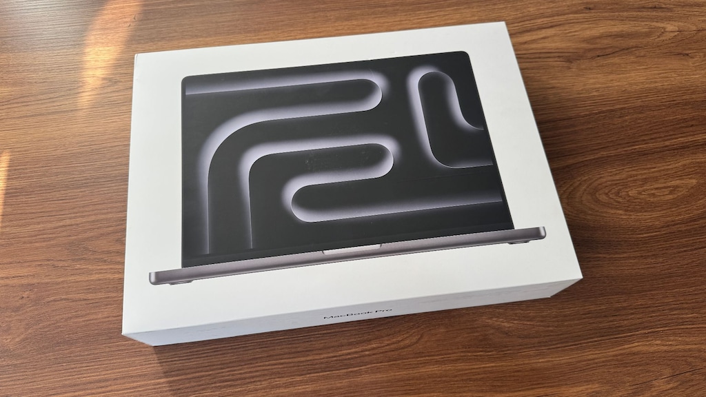 MacBook Pro - 16 inç - M4 Pro - 48 GB RAM - Kaskolu ve Garantili - 14