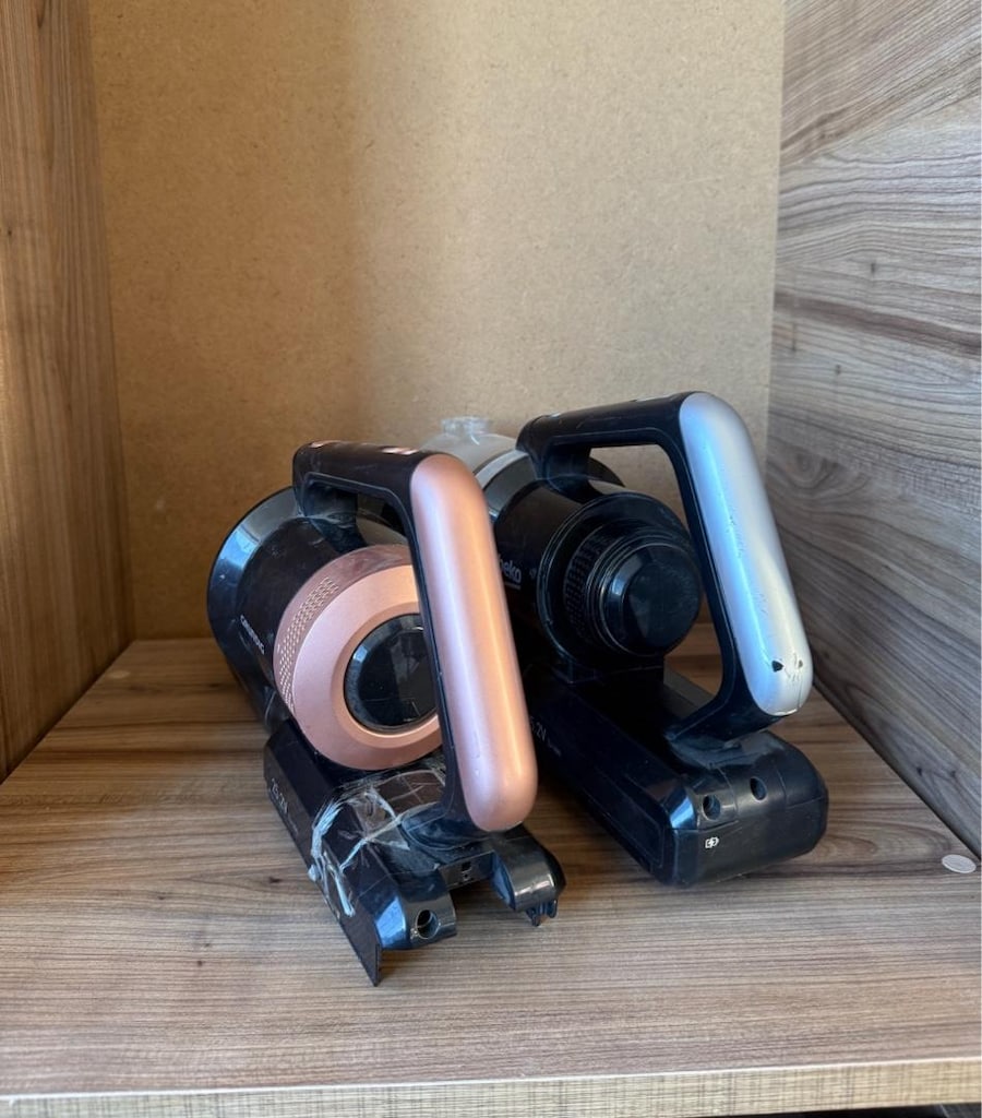 Beko SD 2061 Dikey Şarjlı Süpürge Motor gövdesi Grundig - 2