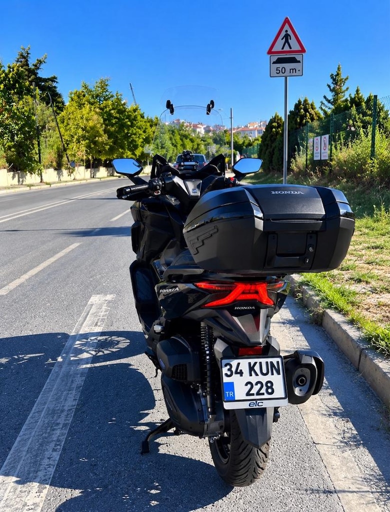 !! TEMİZ HONDA FORZA 250cc !! YETKİLİ SERVİS BAKIMLI FULL+FULL - 2