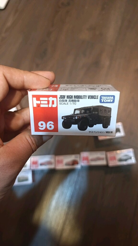 Takara Tomy Diecast 1/64 hot wheels - 2