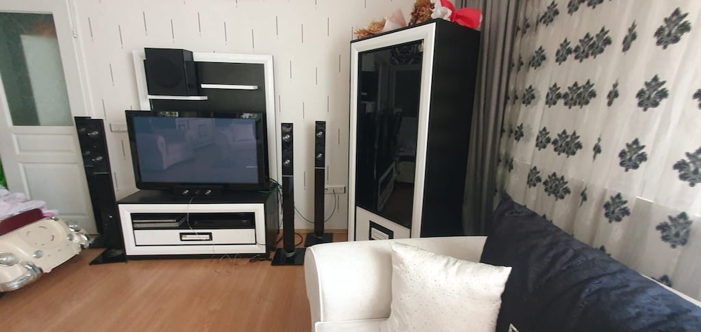 Komple Siyah Beyaz Salon Takımı +Gizli Bölmeli 10 KİŞİLİK Yemek Masası - 11