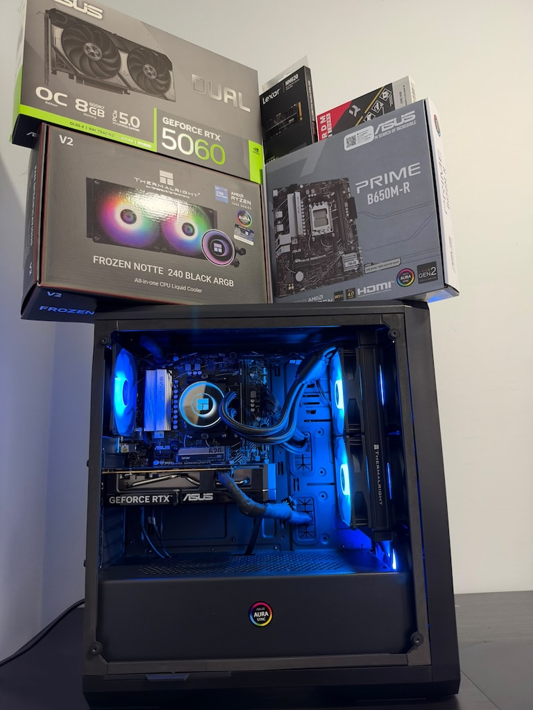 RYZEN 5 7600 / RTX 5060 / 16 GB DDR5 / 27" 180HZ ASUS - 2