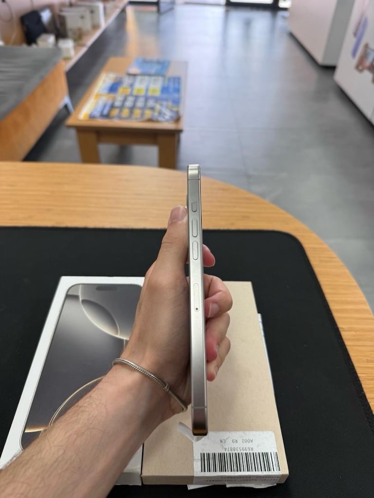 İphone 16 Pro Max 256 Gb Natural Titanium %100 Pil - 2