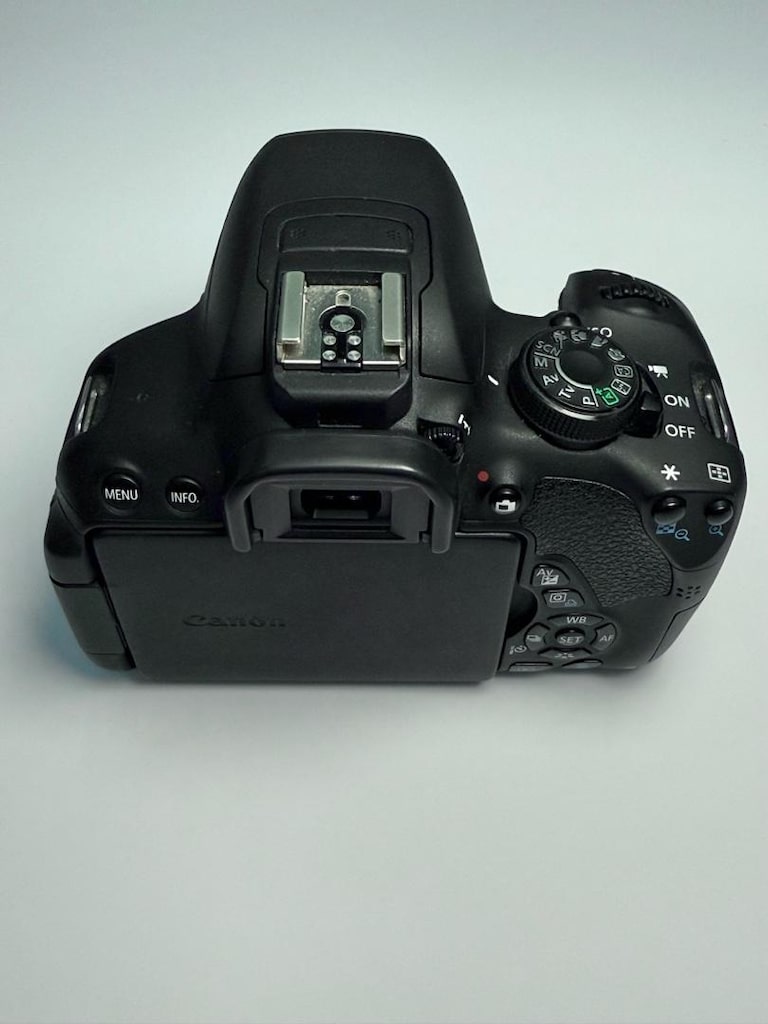 Canon 700D İlk sahibinden kutulu - 3