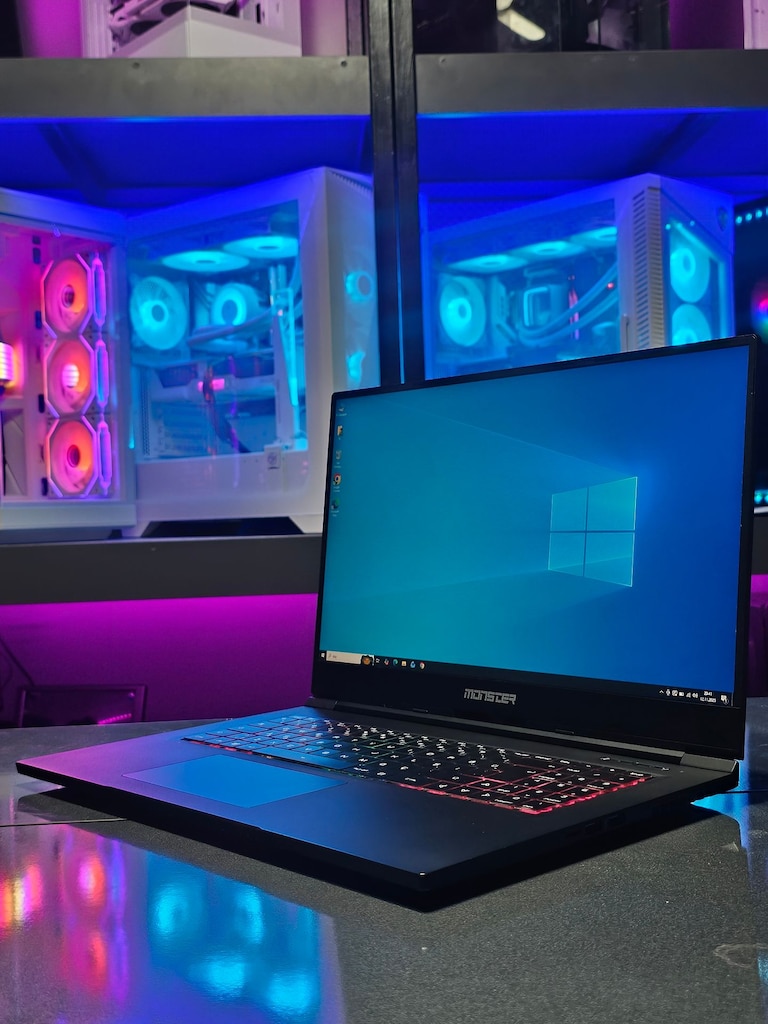 Monster - I5 13500H - RTX 4050 6GB - 32GB RAM - 1TB M.2 SSD - 7