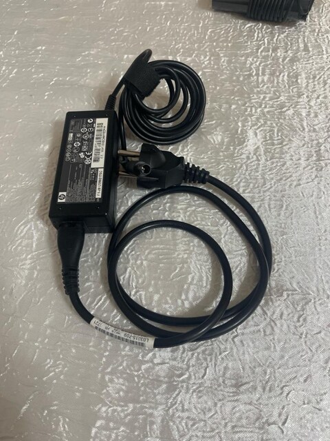 Hp Siyah Uç Orjinal Notebook Adaptör 65w 5.0x7.4mm