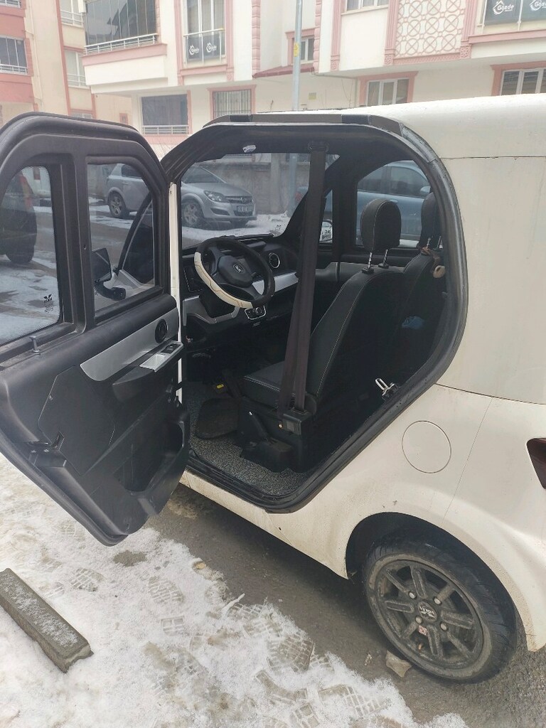 sahibinden masrafsız acil satılık 4 kisik elektrikli araç - 9
