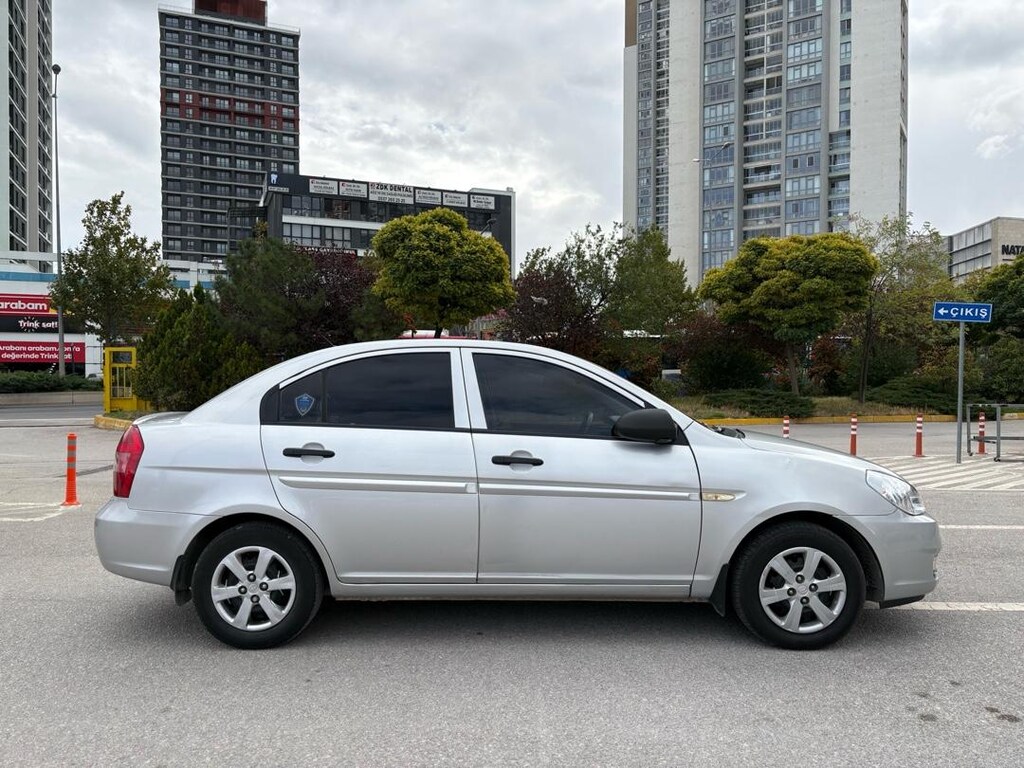 Hyundai Accent Era 1.4 Team(ov) OTOMATİK - 7