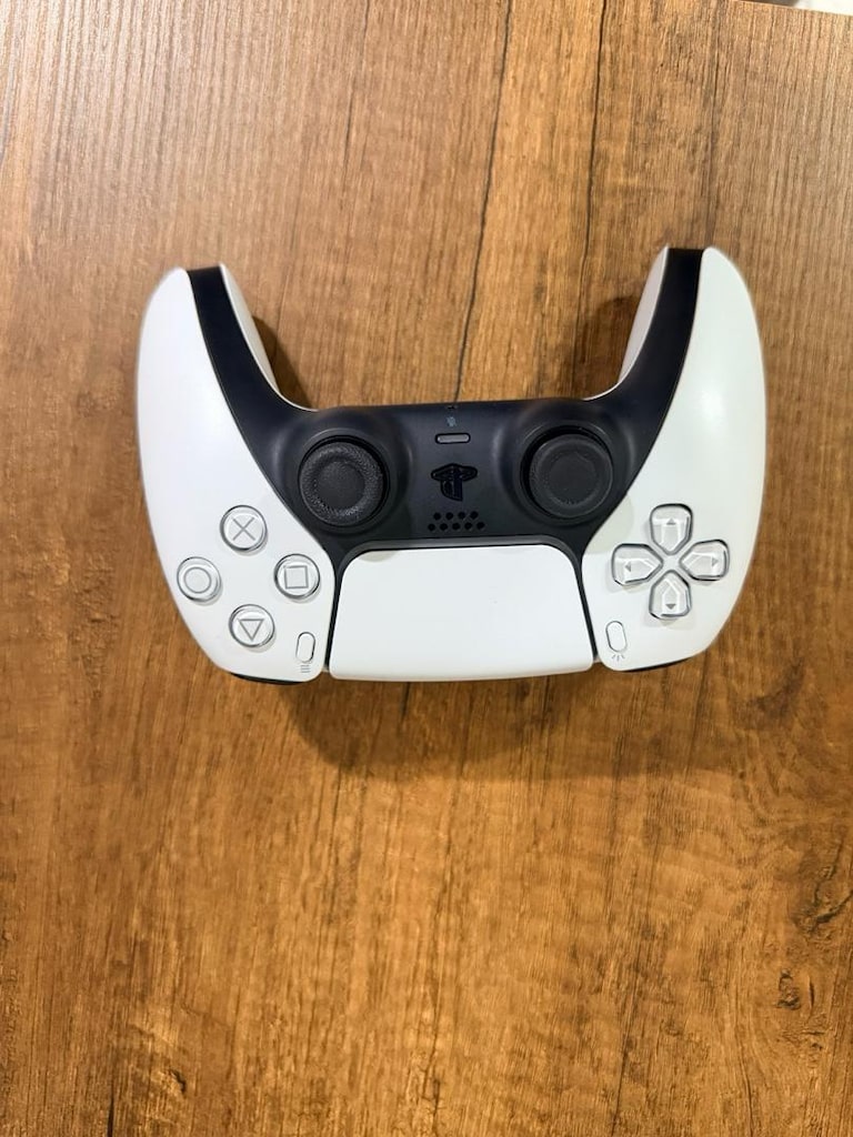 PlayStation Oyun Konsolu - 5