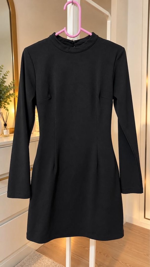 BNB Collection Siyah Taş Detaylı Elbise – M Beden - 2