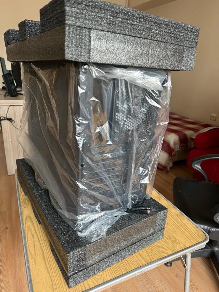 MSI Mpg Velox 100P Airflow 4x120mm Fanlı Mid Tower ATX Gaming Kasa - 5
