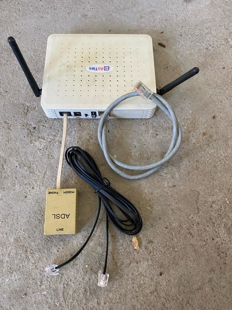 MODEM - 4